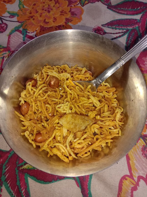 Gujarati Namkeen Mixture