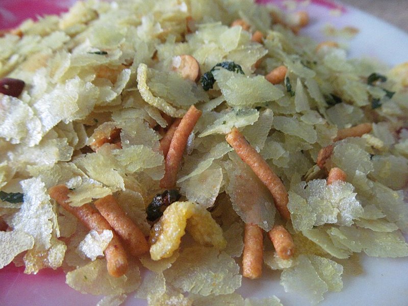 Gujarati Lite Chiwda